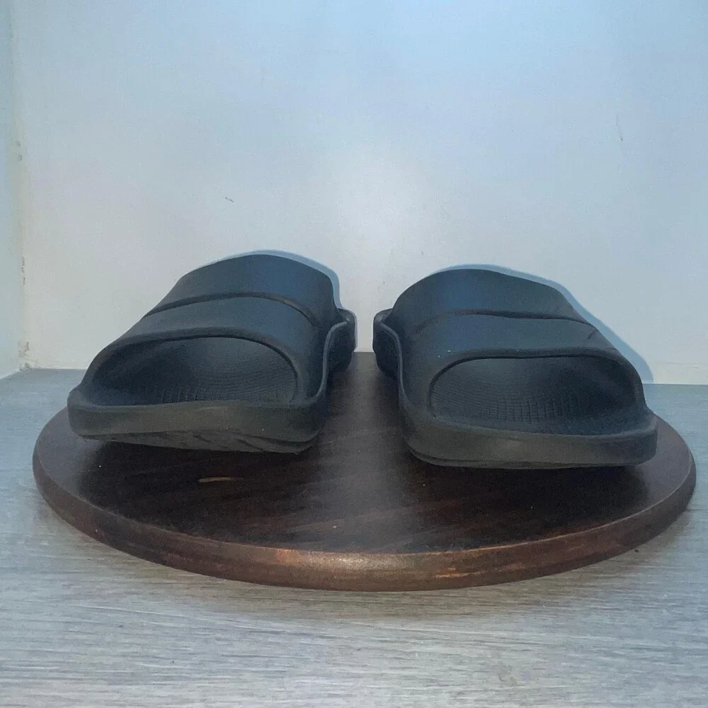 Oofos Ooahh Sandals Men’s 10 Women’s 12 Black Recovery Slip On Comfort Slides